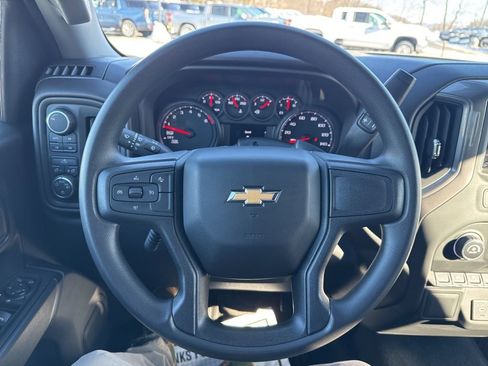 Used 2025 Chevrolet Silverado 1500 W/T w/ WT Value Package image 16
