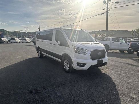 Used 2023 Ford Transit 350 XLT RWD image 3