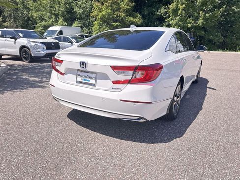 Used 2022 Honda Accord EX-L image 6