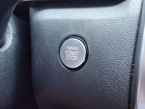 Used 2023 Kia Sorento S w/ Panoramic Sunroof Package FWD image 28