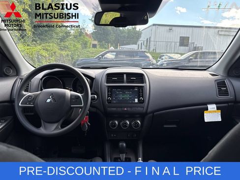 Used 2025 Mitsubishi Outlander Sport ES AWD/4WD image 33