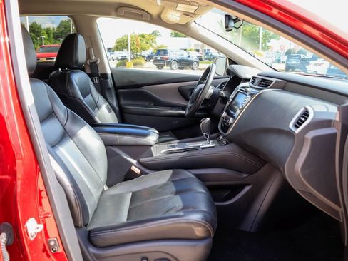 Used 2024 Nissan Murano SV FWD image 8