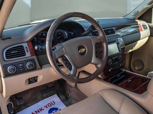 Used 2013 Chevrolet Tahoe LTZ image 11