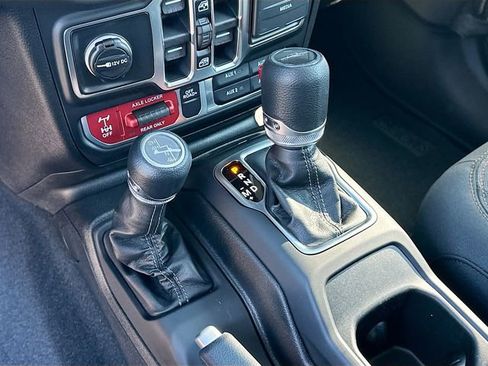 New 2026 Jeep Gladiator Mojave image 11