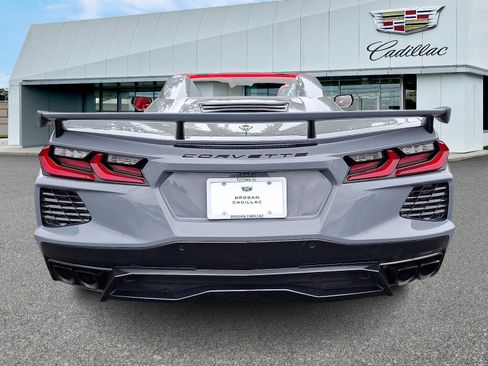Used 2025 Chevrolet Corvette Stingray Premium Conv w/ Z51 Performance Package RWD image 5