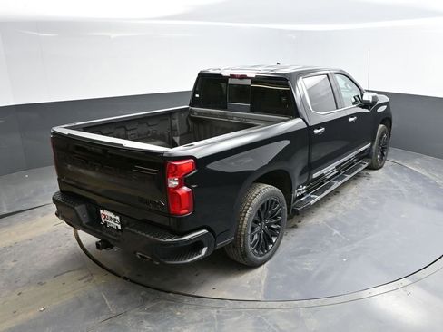 Used 2023 Chevrolet Silverado 1500 High Country w/ High Country Premium Package image 19
