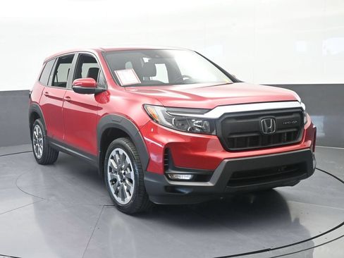 Used 2025 Honda Passport EX-L image 9