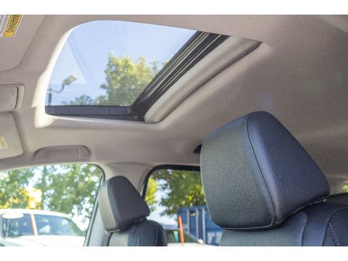 Used 2025 Honda Odyssey EX-L image 19