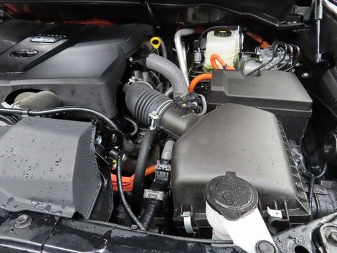 Used 2025 Toyota Sequoia SR5 image 25