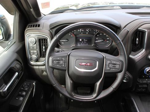 Used 2022 GMC Sierra 1500 AT4 w/ AT4 Premium Package AWD/4WD image 12