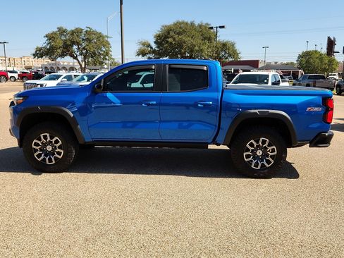 Used 2024 Chevrolet Colorado Z71 w/ Z71 Convenience Package 2 AWD/4WD image 2