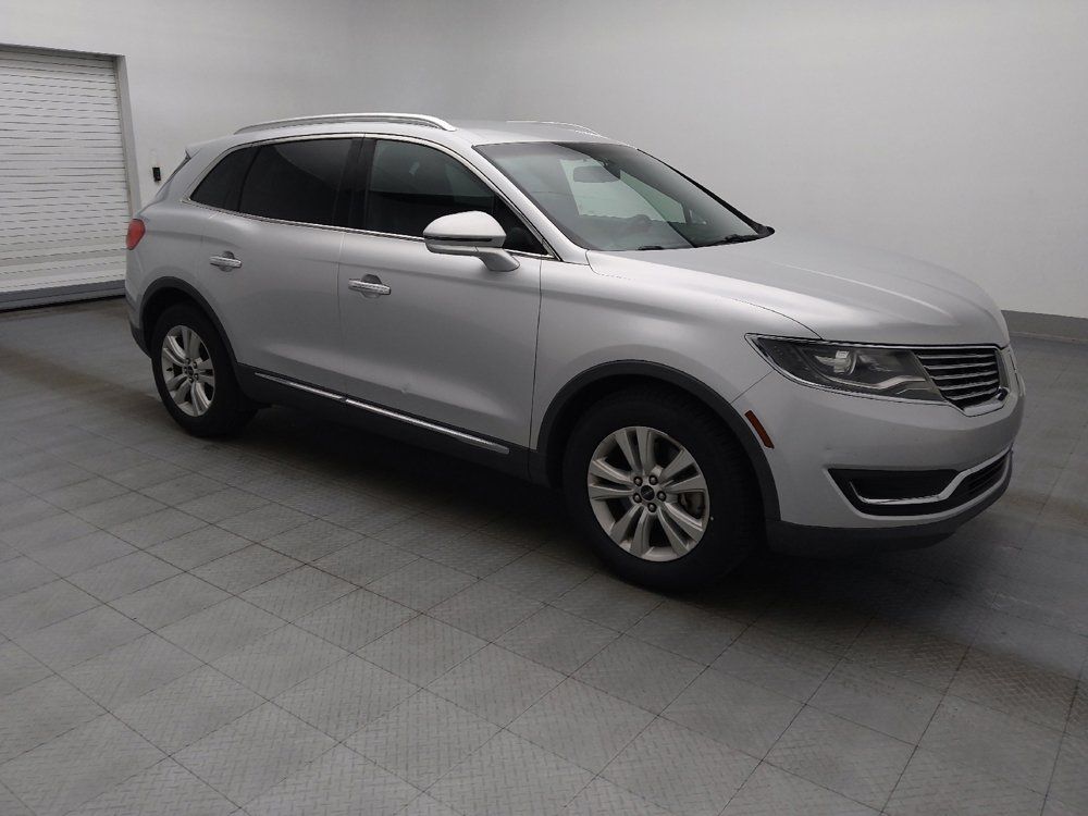 Used 2017 Lincoln MKX Premiere FWD image 11