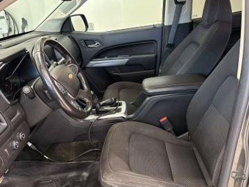 Used 2018 Chevrolet Colorado LT w/ LT Convenience Package AWD/4WD image 18