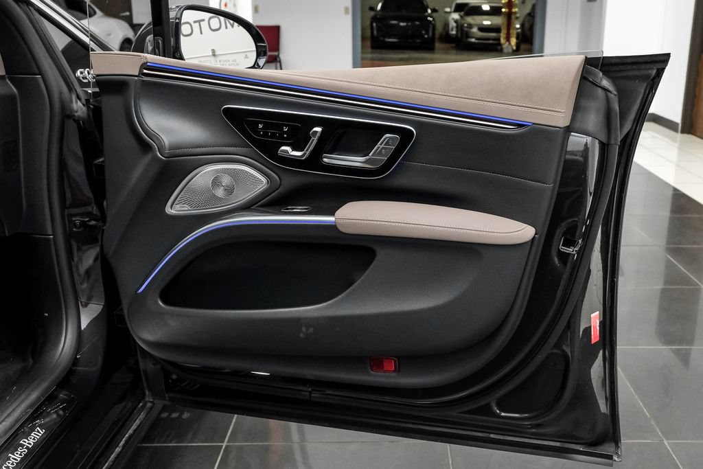 Used 2023 Mercedes-Benz EQS 450+ Sedan image 34