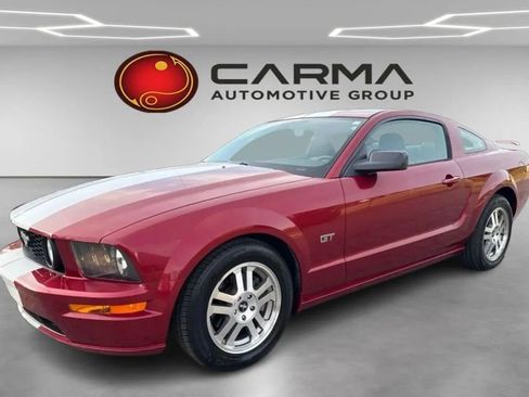 Used 2006 Ford Mustang GT Premium RWD image 1