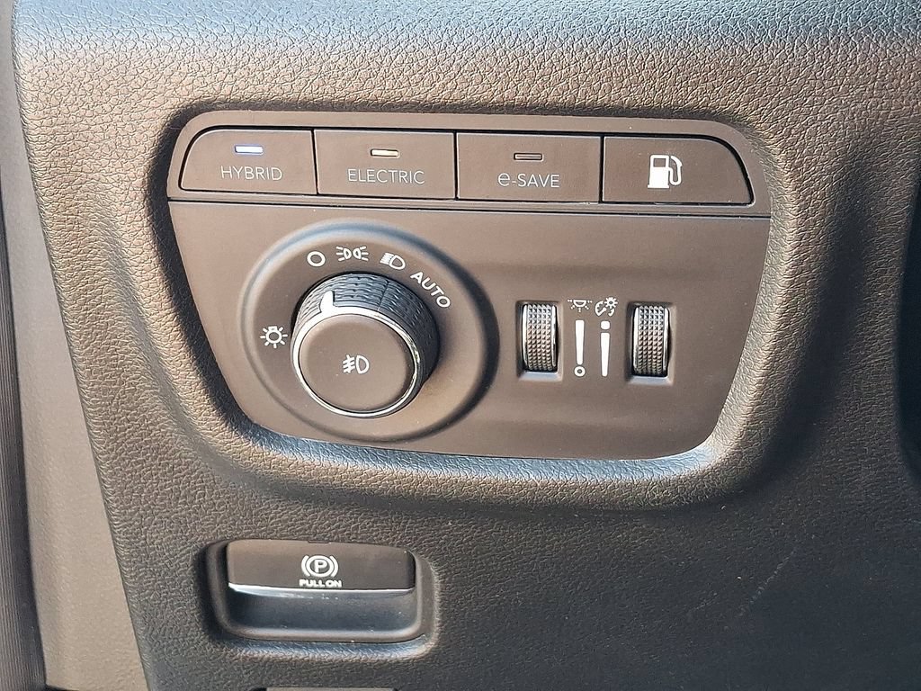 Used 2023 Jeep Grand Cherokee Trailhawk AWD/4WD image 25