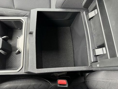 Used 2024 Toyota Tacoma SR5 image 18