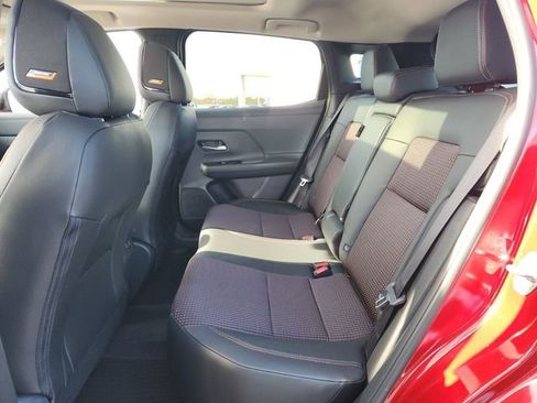 New 2026 Nissan Kicks SR w/ SR Premium Package FWD image 7