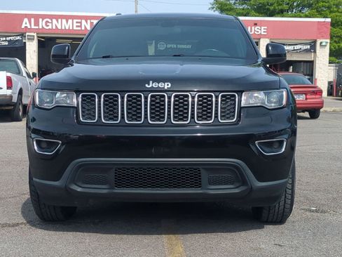 Certified 2020 Jeep Grand Cherokee Laredo image 2
