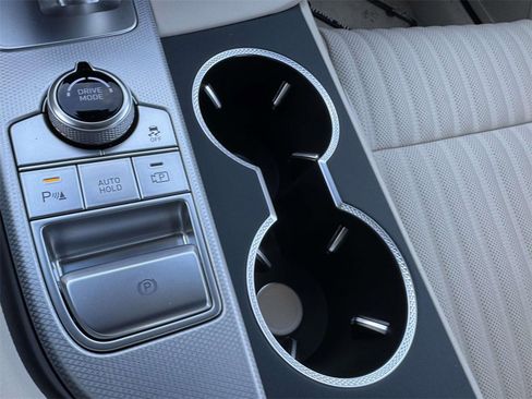 Certified 2026 Genesis G70 2.5T Prestige image 29