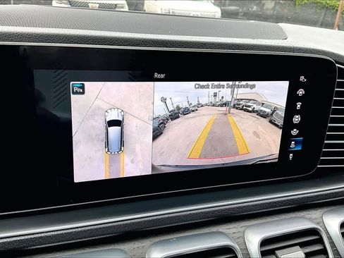 Used 2020 Mercedes-Benz GLS 580 4MATIC image 26