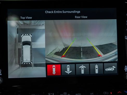 New 2024 Jeep Grand Wagoneer Series III w/ HD Trailer Tow Package image 50