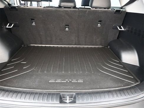 Used 2022 Kia Seltos S image 23