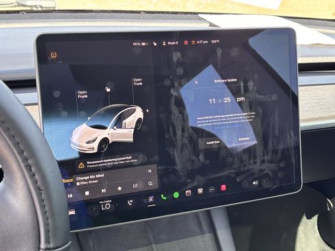 Used 2021 Tesla Model 3 Standard Range Plus RWD image 14