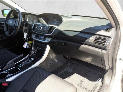 Used 2014 Honda Accord Sport image 20