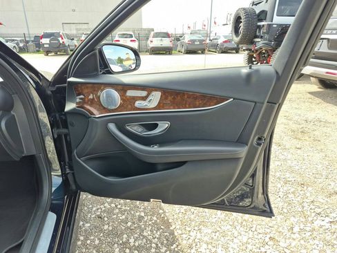Used 2017 Mercedes-Benz E 300 w/ Premium 1 Package image 30
