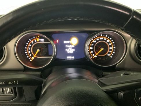 Used 2020 Jeep Wrangler Sport image 11