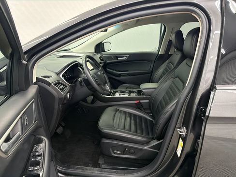 Used 2020 Ford Edge SEL w/ Convenience Package FWD image 9