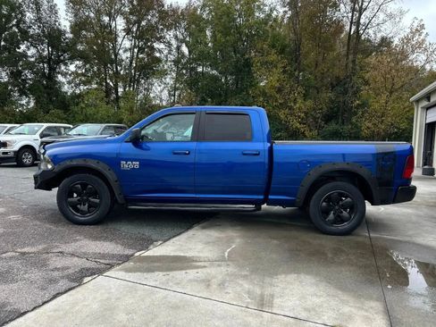Used 2019 RAM 1500 Classic SLT RWD image 11