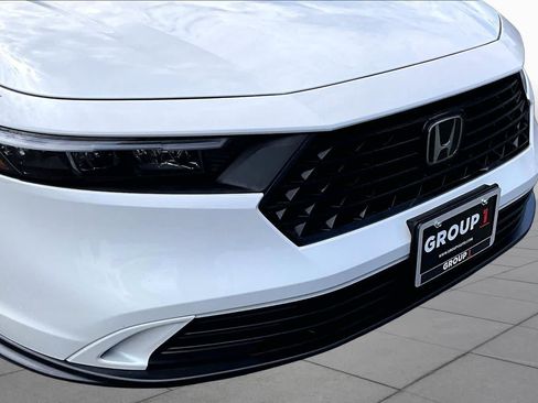 Used 2024 Honda Accord EX image 29