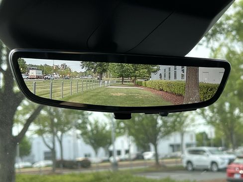 Used 2021 Cadillac Escalade ESV Sport Platinum w/ Heavy-Duty Trailer Package image 27