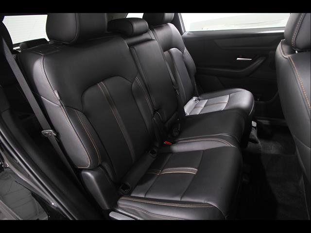 Certified 2025 MAZDA CX-90 3.3 Turbo w/ Select Package AWD/4WD image 17