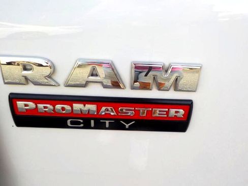 Used 2020 RAM ProMaster City Tradesman image 9