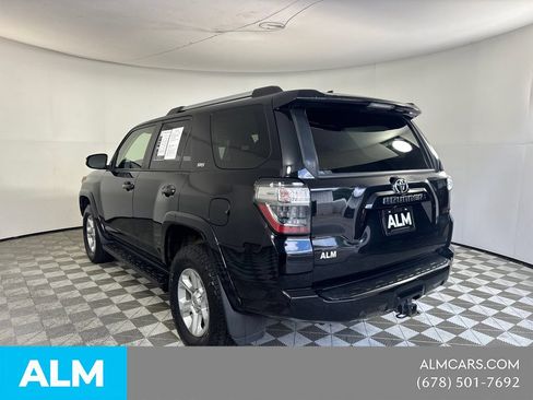 Used 2021 Toyota 4Runner SR5 AWD/4WD image 8