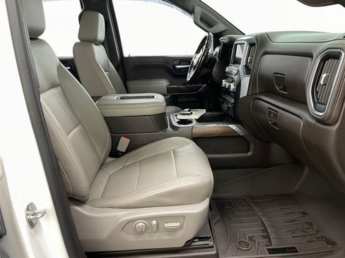 Used 2019 GMC Sierra 1500 SLT w/ SLT Premium Package AWD/4WD image 41