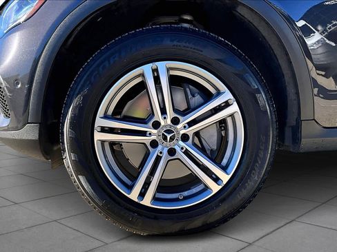 Used 2021 Mercedes-Benz GLC 300 image 9