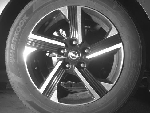 Used 2025 Nissan Sentra SV image 15