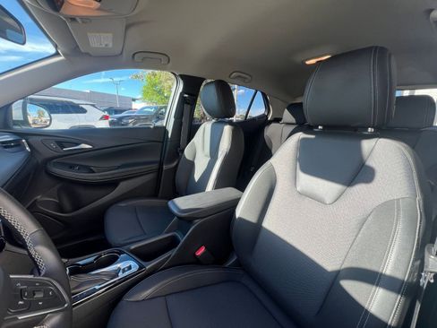 Used 2025 Buick Encore GX Preferred image 36