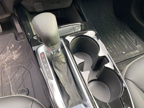 Used 2025 Chevrolet Trax ACTIV w/ Driver Confidence Package image 25