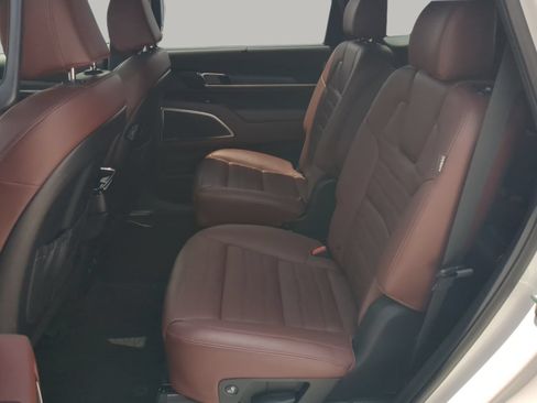 Certified 2024 Kia Telluride SX Prestige w/ Towing Package AWD/4WD image 15