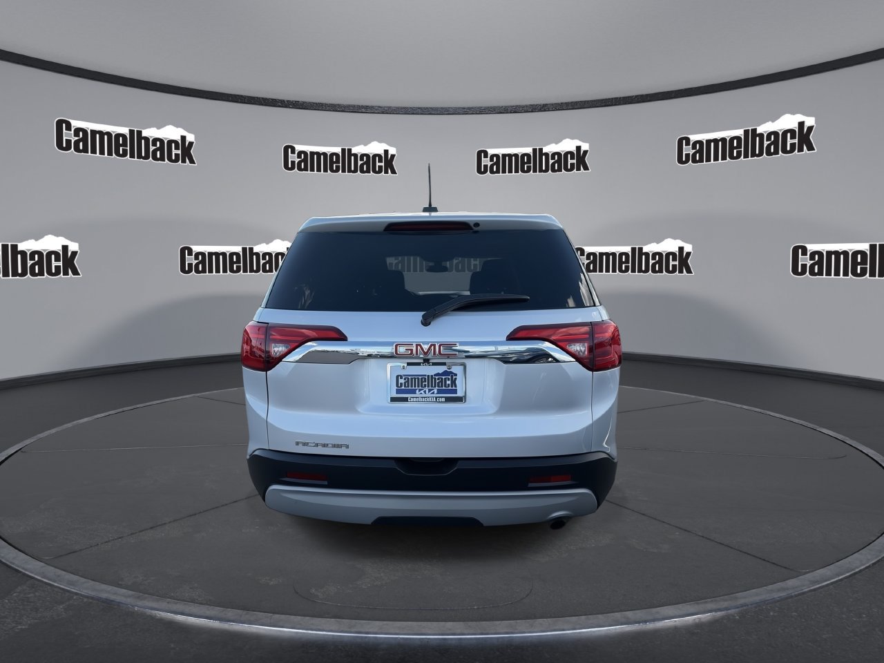 Used 2017 GMC Acadia SLE FWD image 6