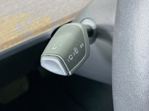 Used 2022 Tesla Model 3 Long Range image 16