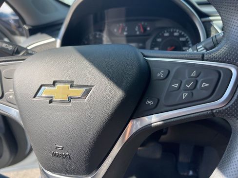 Used 2023 Chevrolet Malibu LS image 14