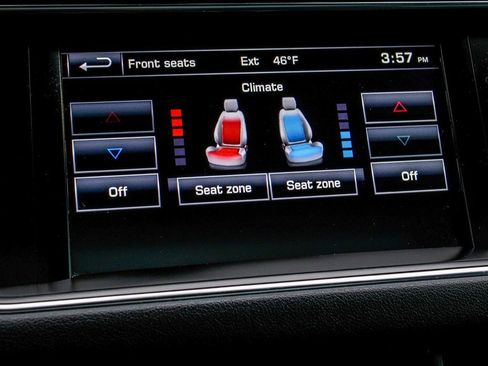 Used 2016 Land Rover Range Rover Sport HSE image 24