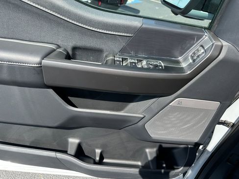 New 2025 Ford F150 Lariat w/ Equipment Group 501A Mid image 16