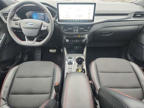 Certified 2023 Ford Escape ST-Line w/ Tech Pack #1 AWD/4WD image 8